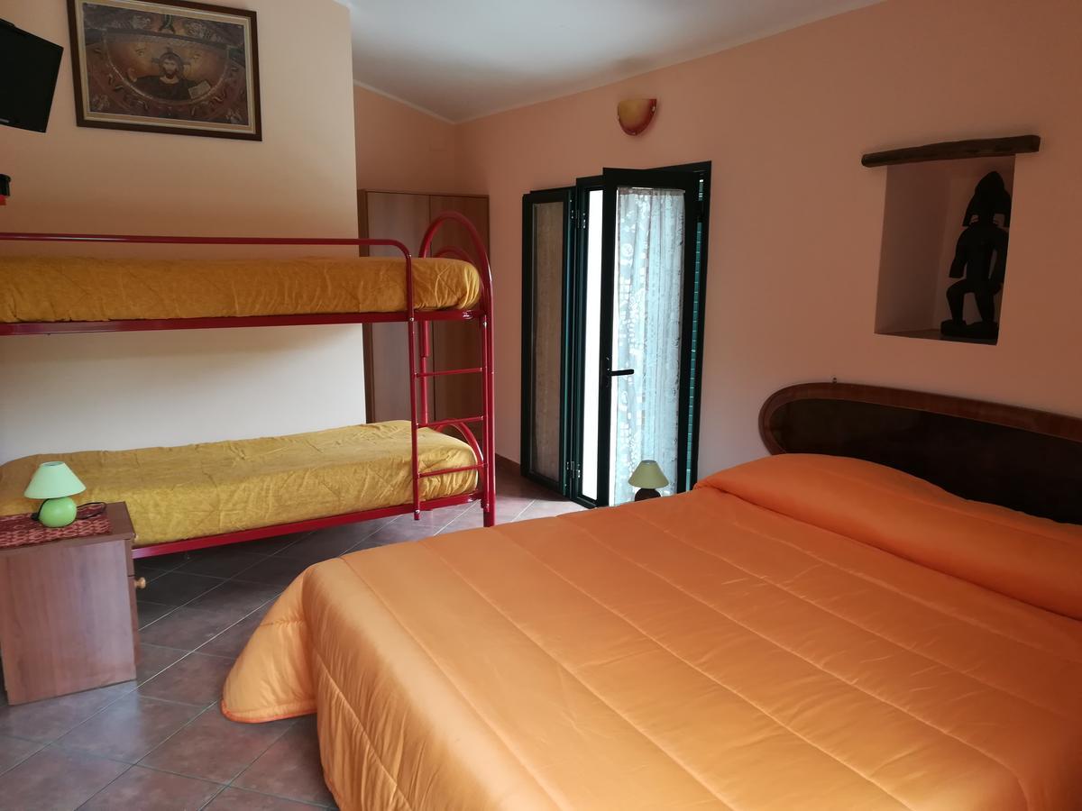 B&B Arcobaleno Cefalù Buitenkant foto